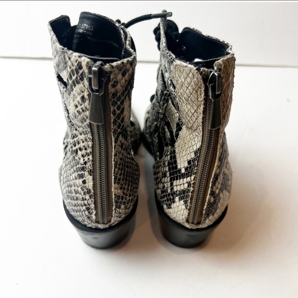 Treasure & Bond Shoes - Snakeskin Ankle Boots